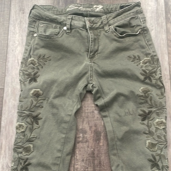Seven7 Green Embroidered Skinny Jeans - Picture 3 of 4